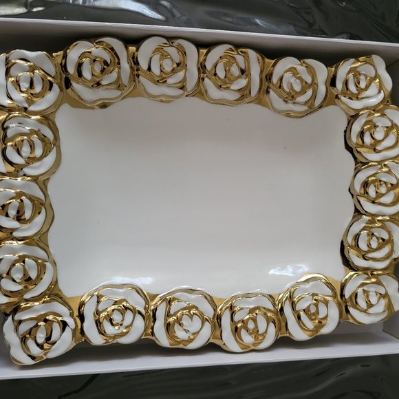 Porcelain plate - Picture 1 of 4